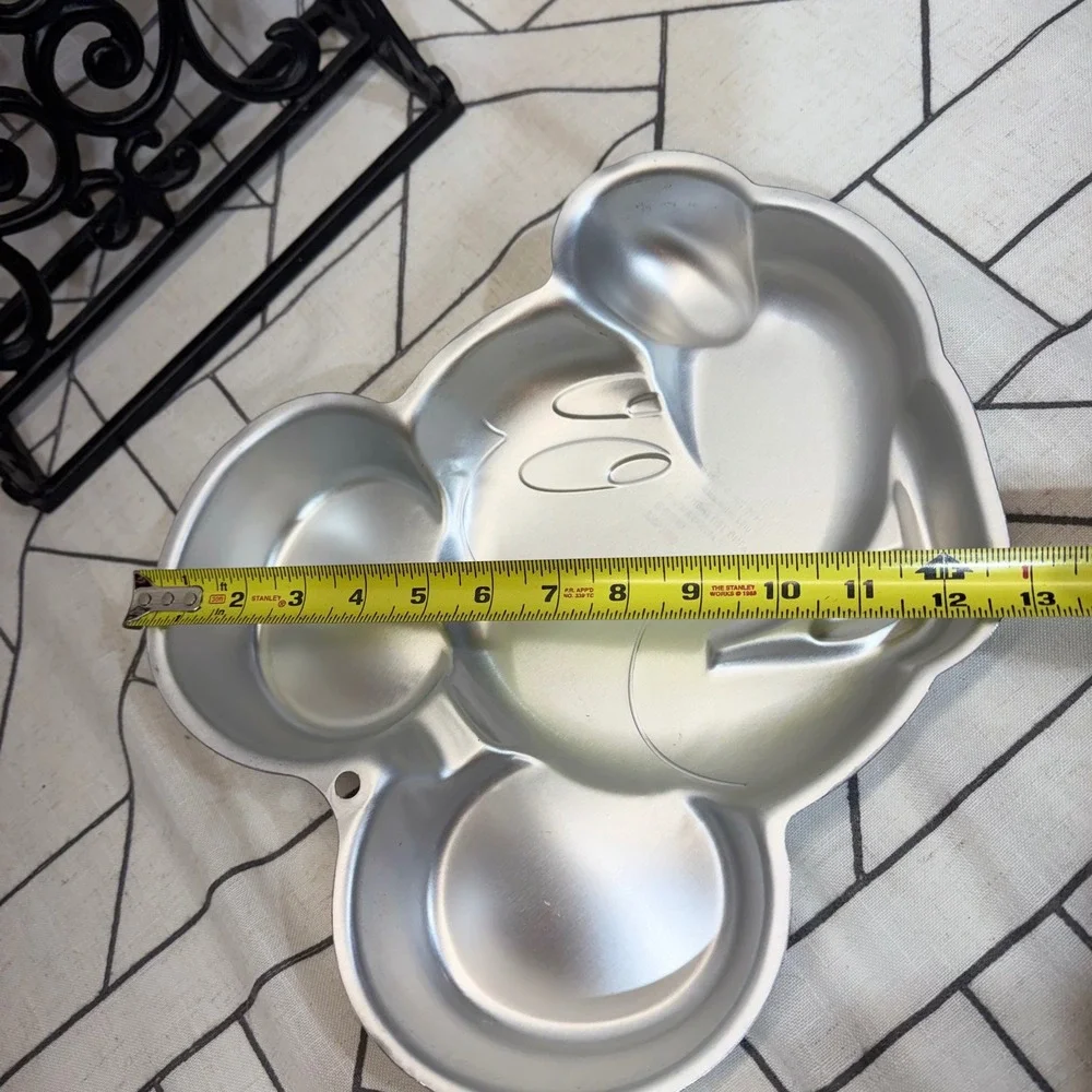 Wilton mickey mouse